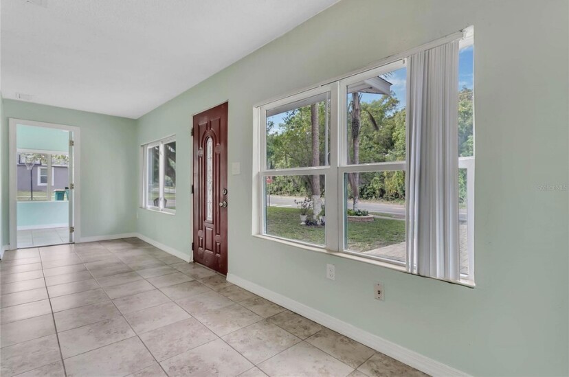 Building Photo - 308 N Prescott St