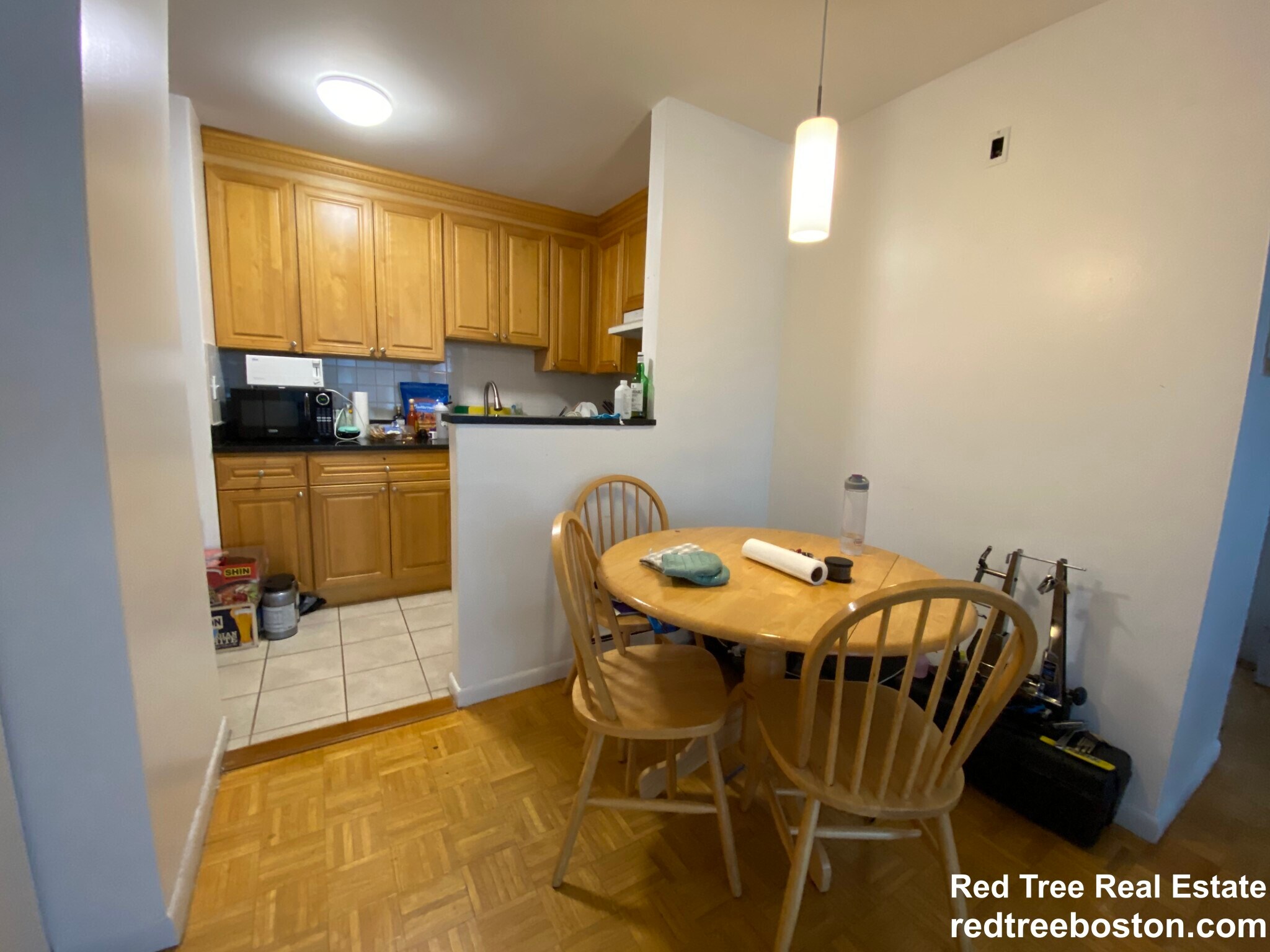 Building Photo - 2 Larose Pl