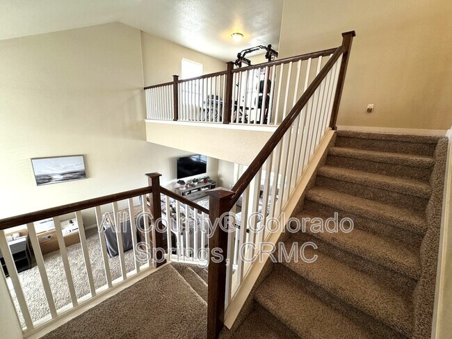 Building Photo - 8456 Hardwood Cir