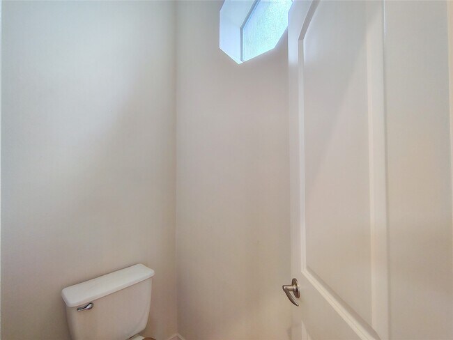 Building Photo - 5606 Grandwood Ln