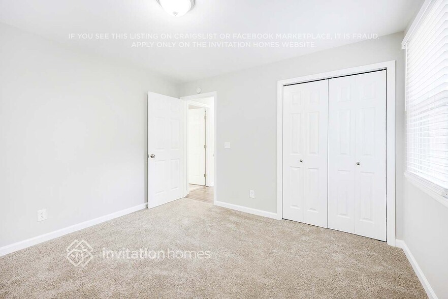 Building Photo - 211 Bonnafield Dr