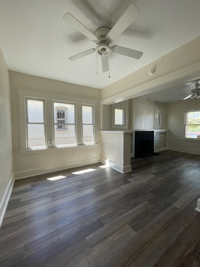 Building Photo - 1518 Lawton Dr
