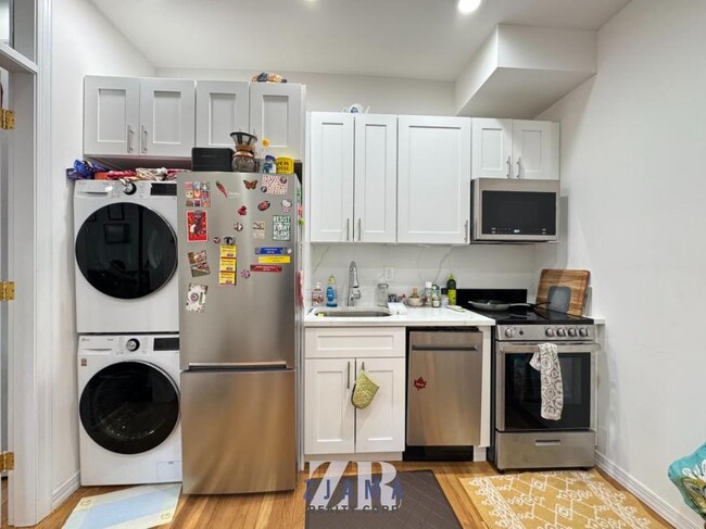 Primary Photo - 2 bedroom in Brooklyn NY 11215