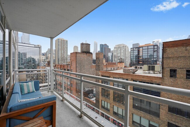 Building Photo - 757 N Orleans St