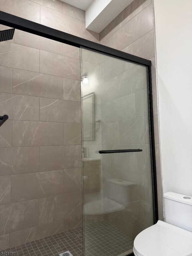 Building Photo - 12 Nelson Pl