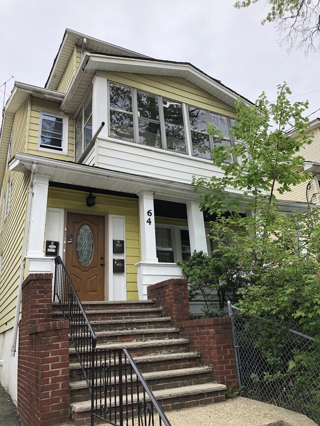 Building Photo - 64 Cedar Ave