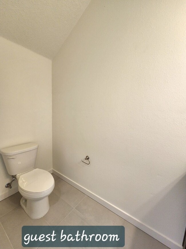 Building Photo - Brand-New Construction Townhome – Never Li...