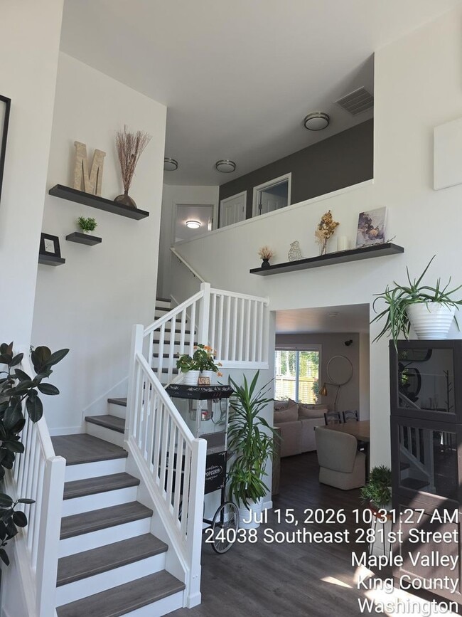 Building Photo - 4-Bedroom Corner-Lot Home | Central A/C | Carpet-Free Living | Walk to Schools, Parks and Cedar R...
