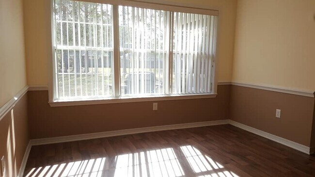 Building Photo - 3-Bed 2-Bath Brick Home located in the Heart of Foley