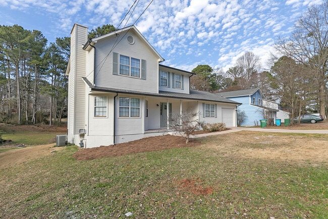 Building Photo - 2614 Bronco Trail