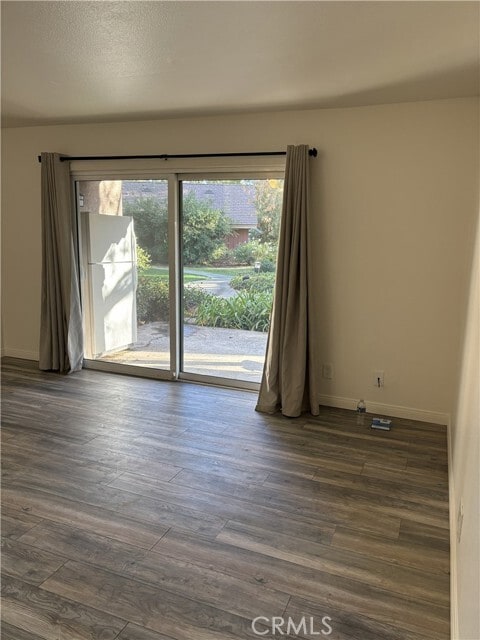 Building Photo - 7120 Carlson Cir