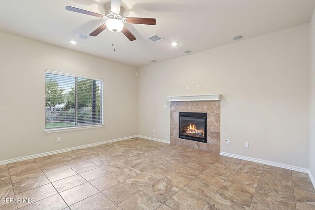 Building Photo - 7344 Autumn Sage Dr