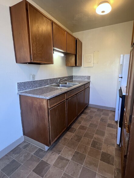 Building Photo - 145 NW 16th St