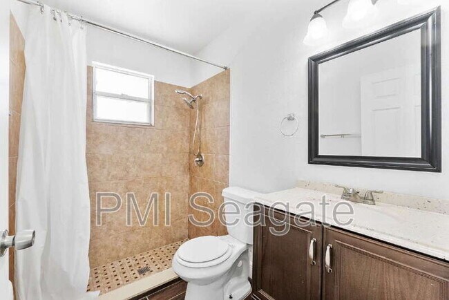 Building Photo - 11448 68th St N