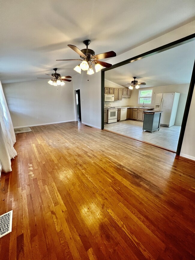 Building Photo - 151 Florida Ave