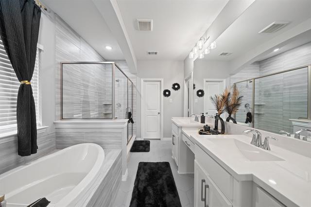 Building Photo - 8208 Legacy Trl