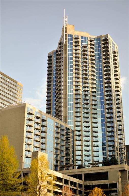 Building Photo - 400 W Peachtree St NW