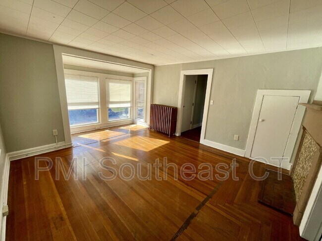 Building Photo - 3 Prospect St