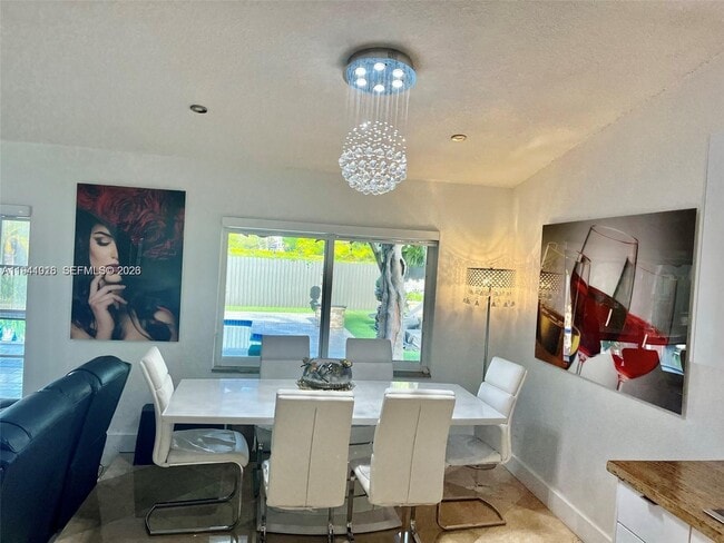 Building Photo - 4872 SW 140th Ave