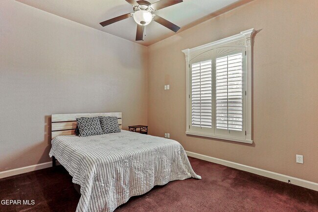 Building Photo - 3136 Destiny Point Dr