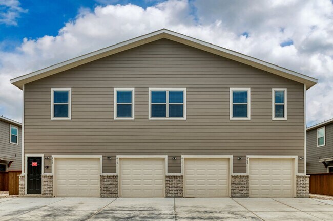 Building Photo - 609 Harvest Moon Dr