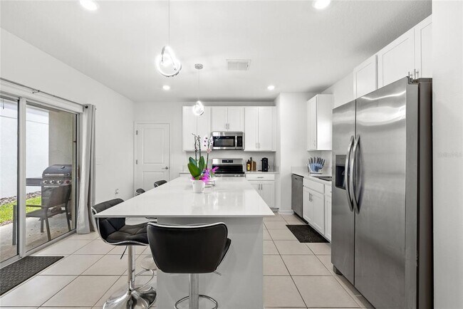 Building Photo - 5790 Meditation Dr