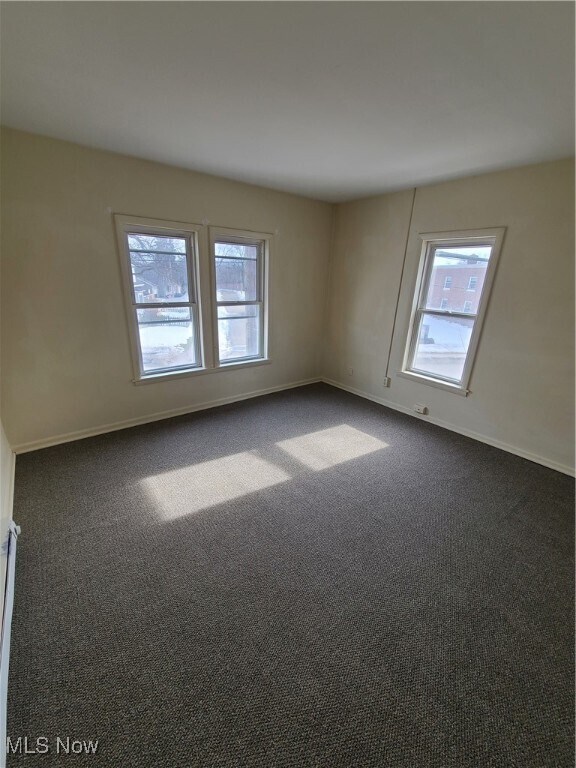 Building Photo - 2824 Hudson Dr