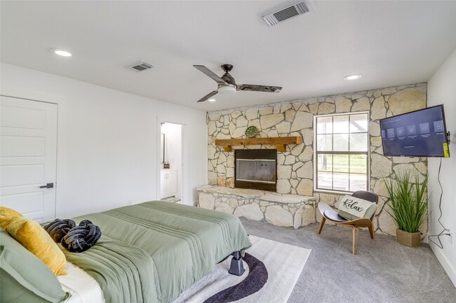 Building Photo - 13302 FM359