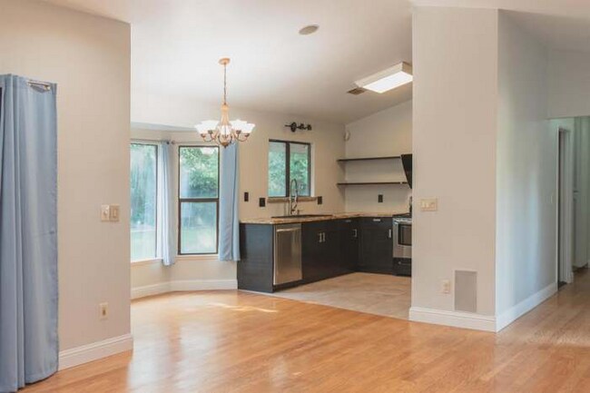Building Photo - 7379 Durfee Way