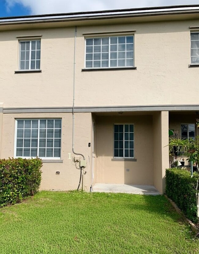 Building Photo - 2007 Nassau Dr