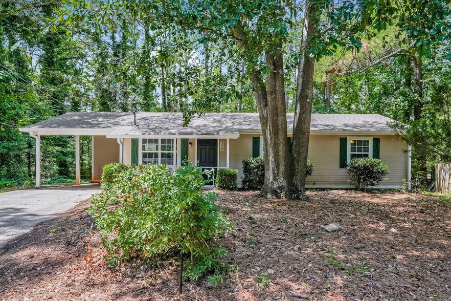 Primary Photo - 320 Rodgers Ct SE