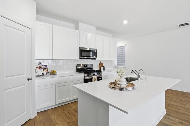 Building Photo - 3538 Adelie Ln