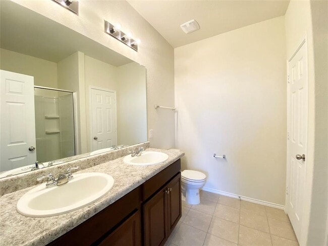 Building Photo - 5216 Cressler Ln