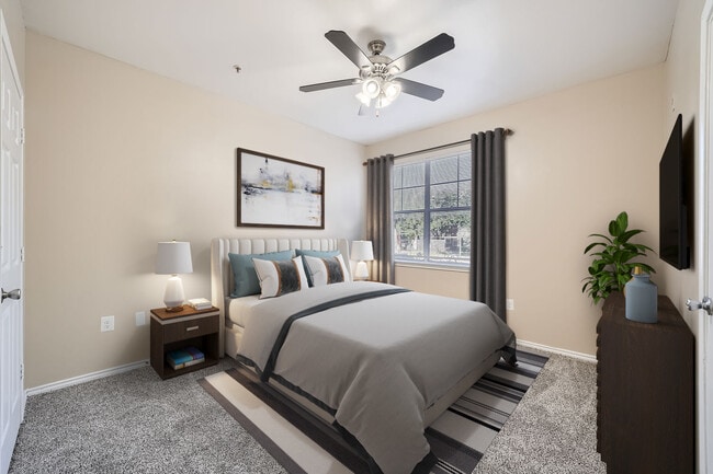 Building Photo - Bellwood