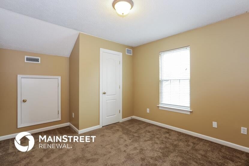 Building Photo - 1714 N Cove