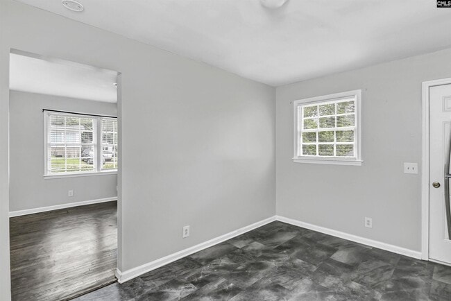 Building Photo - 101 Lambeth Dr