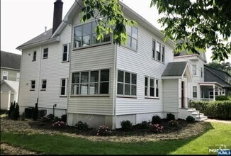 Building Photo - 57 Cedar Ave