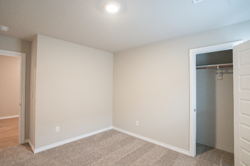 Building Photo - 2912 Firefly Dr