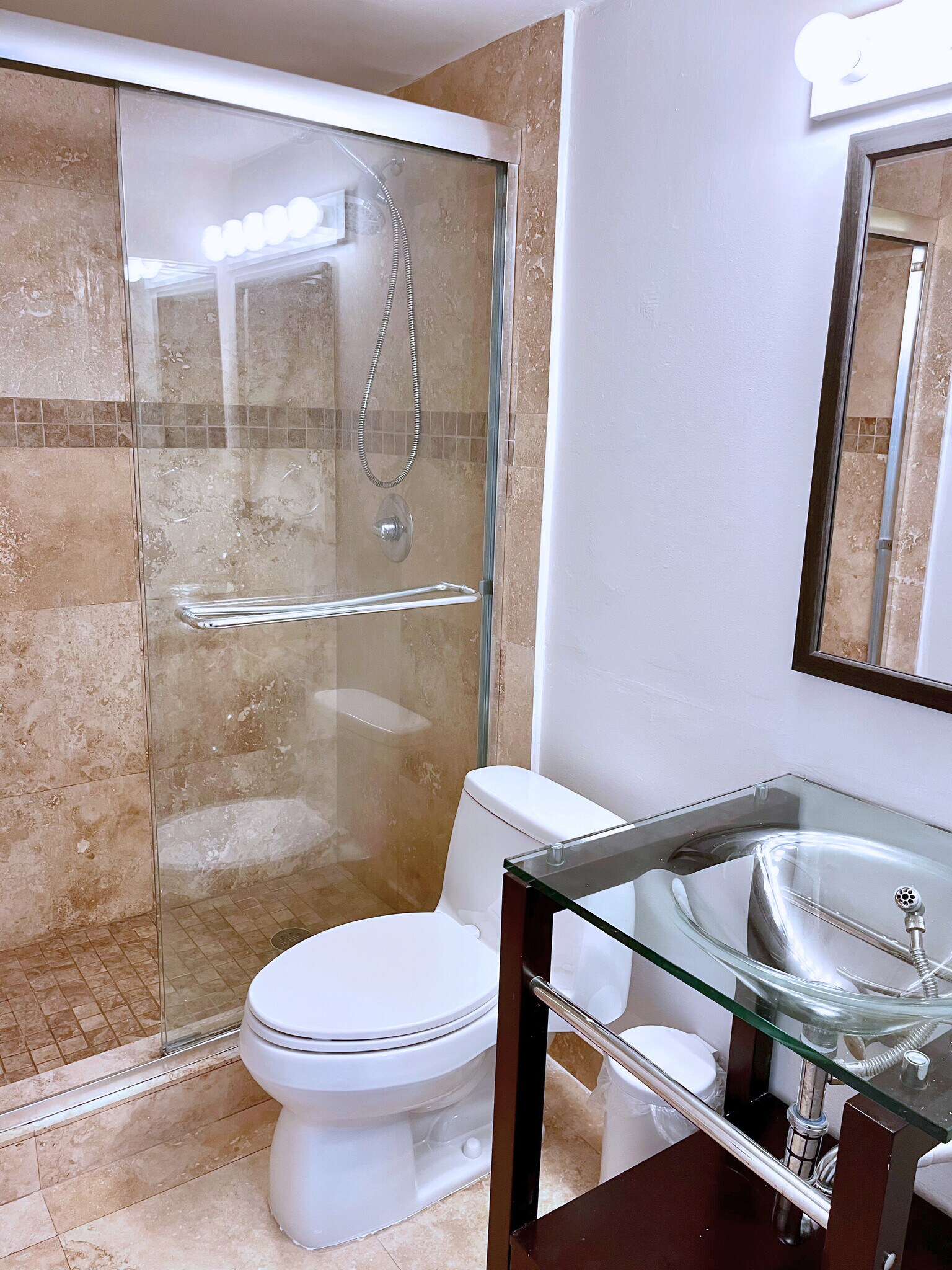 Building Photo - 770 Claughton Island Dr