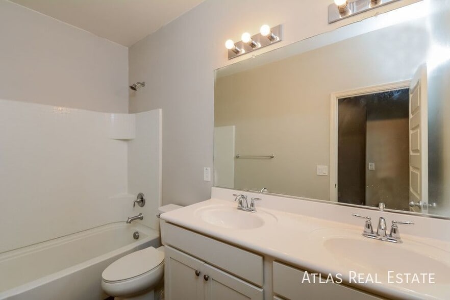 Building Photo - 23118 N 178th Ln