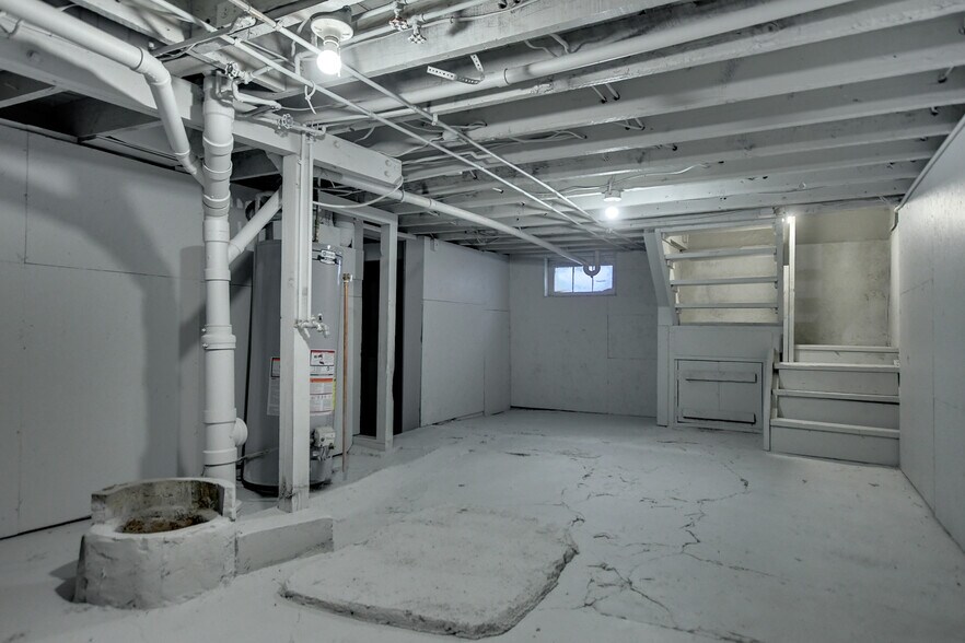 Building Photo - 403 Glen Ave