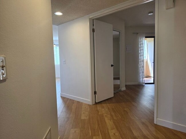 Building Photo - 28201 Montecito, #59 - 28201 Monteceito, #59