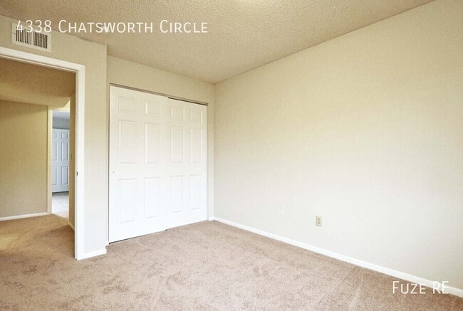 Building Photo - 4338 Chatsworth Cir
