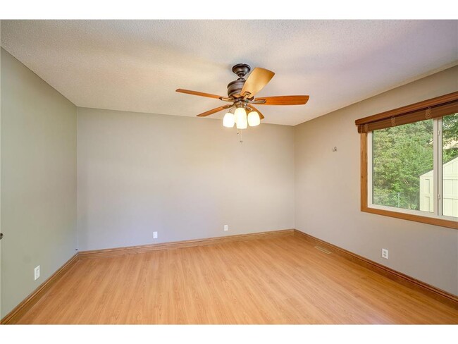 Building Photo - 8106 Dakota Ln