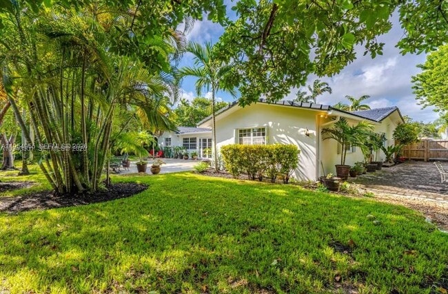 Building Photo - 13371 SW 97th Ct