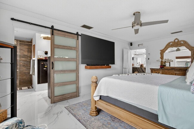 Building Photo - 6661 NW 23rd St