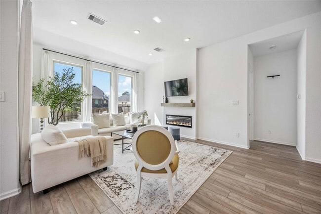 Building Photo - 1384 Knollbridge Pt Ln