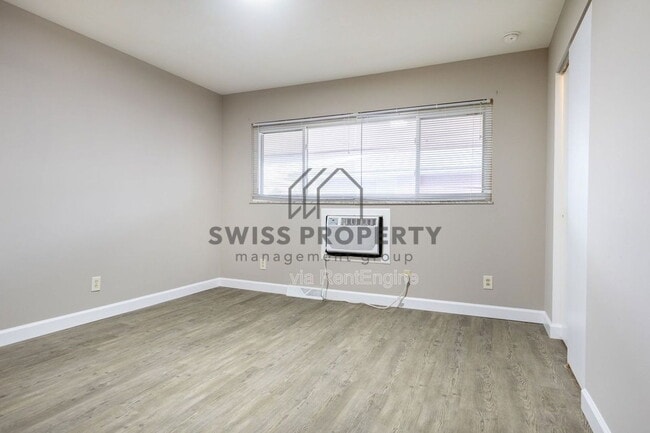 Building Photo - 5814 N Meadows Blvd