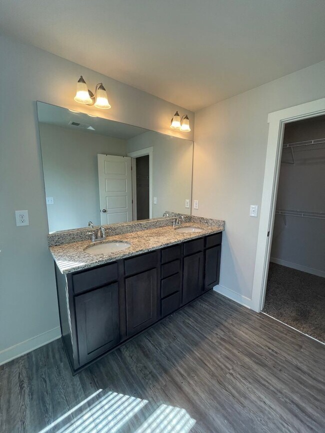 Building Photo - Home for Rent in McCalla!!!  View with 48 ...