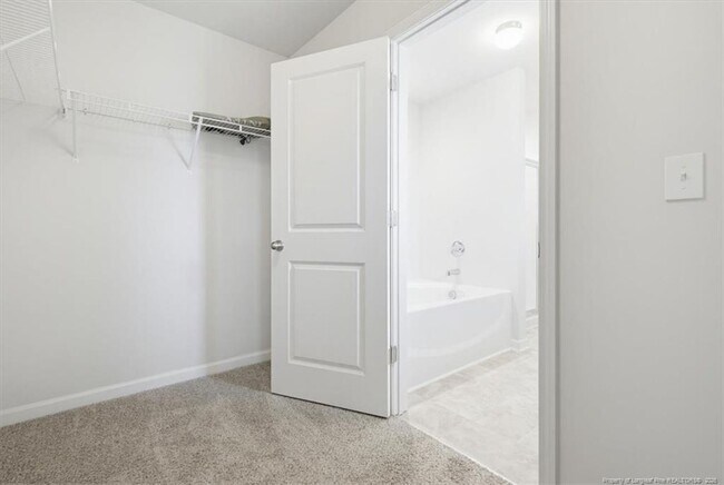 Building Photo - 594 Melbourne Dr